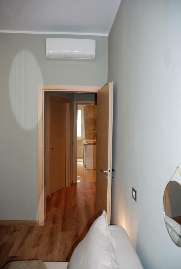 Cinque Terre The Square Apt - Two Bathrooms La Spezia Ngoại thất bức ảnh