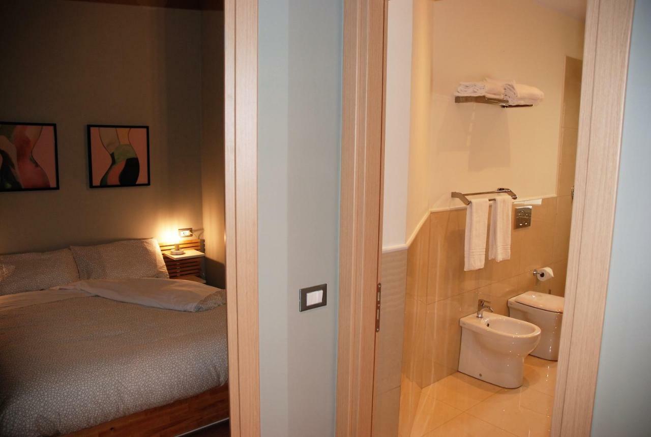 Cinque Terre The Square Apt - Two Bathrooms La Spezia Ngoại thất bức ảnh